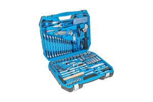 Kpl. nas. i bity 131szt. 1/2"-1/4", kl. pł., szczypce, młotek, walizka